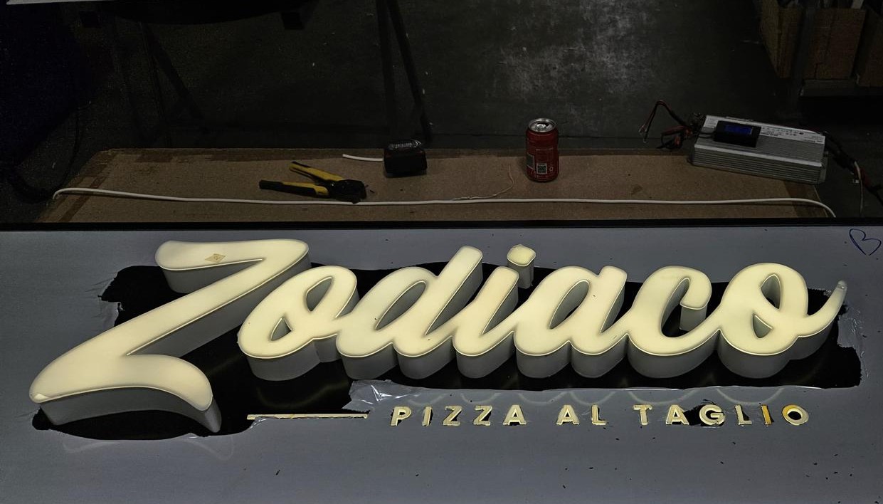 Lettere scatolate Zodiaco Pizza al Taglio Latina